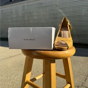 Nine West Women's Yellow Peep Toe Heels